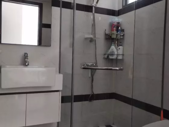单间出租 • 梧槽 •  Symphony Suites • S$1000 • 住宅公寓 • 普通房 照片