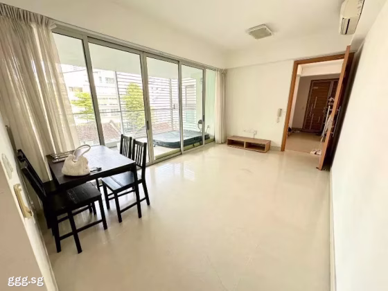整套出租 • 纽顿 •  Nova 88 • S$4700 • 住宅公寓 • 915ft² / 85m² 照片