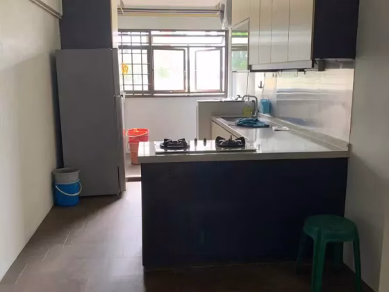 单间出租 • 梧槽 • 759 Yishun Street 72 • S$850 • 4房(3臥室) • 普通房 照片