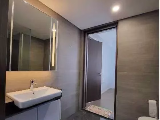 整套出租 • 欧南 •  Eunosville • S$2800 • 共管公寓 • 420ft² / 39m² 照片