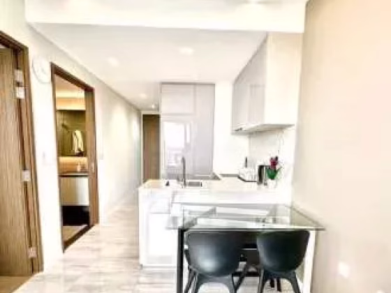 整套出租 • 欧南 •  Parc Esta • S$2600 • 共管公寓 • 420ft² / 39m² 照片