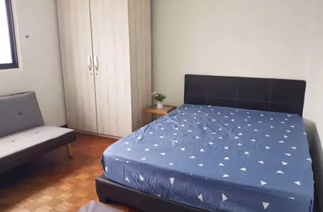 单间出租 • 金文泰 • 108 Spottiswoode Park Road • S$1500 • 4房(3臥室) • 普通房