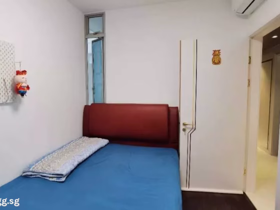 单间出租 • 林厝港 •  The Lakeshore • S$1450 • 住宅公寓 • 普通房 照片