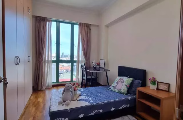 单间出租 • 欧南 •  Paya Lebar Residences • S$1500 • 共管公寓 • 普通房