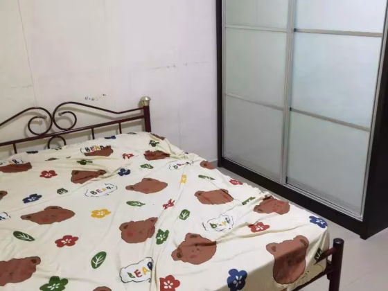 单间出租 • 欧南 • 40 Sims Drive • S$600000 • 4房(3臥室) • 普通房 照片