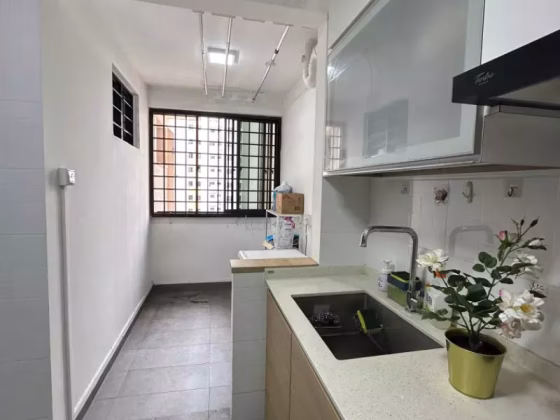 房屋出售 • 林厝港 • 694 Jurong West Central 1 • S$599000 • 3房(2臥室) • 1097ft² / 101m² 照片