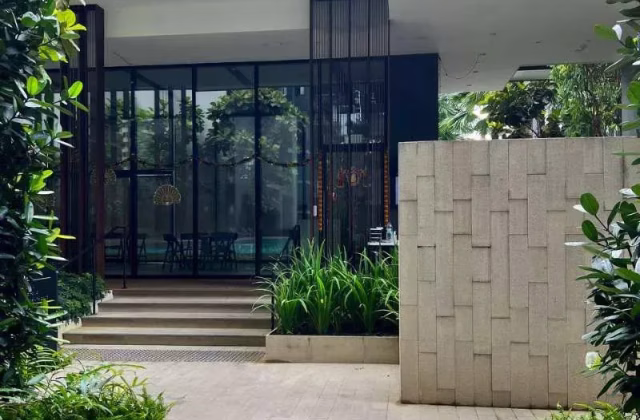 整套出租 • 武吉巴督 •  Le Quest • S$2900 • 执行公寓 • 495ft² / 45m²