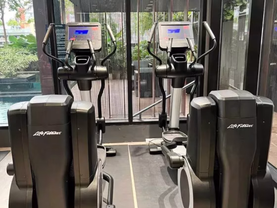 整套出租 • 武吉巴督 •  Le Quest • S$2900 • 执行公寓 • 495ft² / 45m² 照片