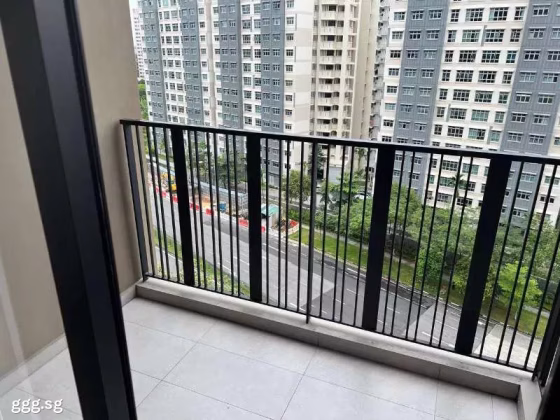 整套出租 • 武吉巴督 •  Le Quest • S$2900 • 执行公寓 • 495ft² / 45m² 照片