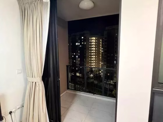 整套出租 • 武吉巴督 •  Le Quest • S$2900 • 执行公寓 • 495ft² / 45m² 照片