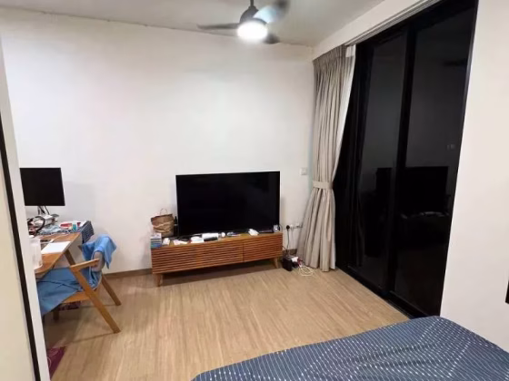 整套出租 • 武吉巴督 •  Le Quest • S$2900 • 执行公寓 • 495ft² / 45m² 照片