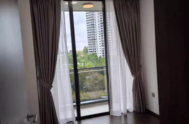 整套出租 • 诺维娜 •  Leedon Green • S$8200 • 共管公寓 • 1044ft² / 96m²