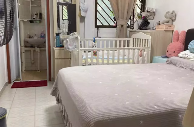 单间出租 • 乌节 • 564 Ang Mo Kio Avenue 3 • S$1500 • 3房(2臥室) • 主人房