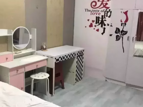 单间出租 • 樟宜湾 •  People's Park Complex • S$1400 • 住宅公寓 • 普通房 照片