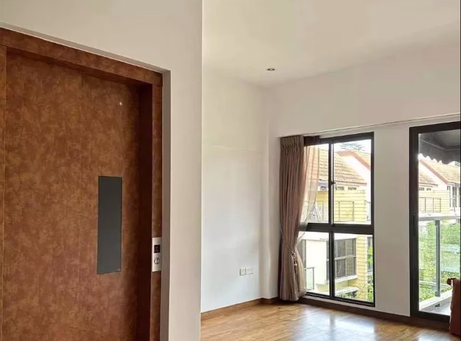 整套出租 • 诺维娜 •  Eleven @ Holland • S$11500 • 双拼别墅 • 3735ft² / 346m² 照片