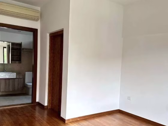 整套出租 • 诺维娜 •  Eleven @ Holland • S$11500 • 双拼别墅 • 3735ft² / 346m² 照片