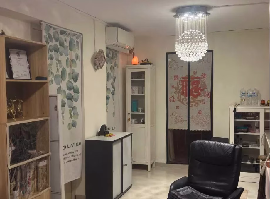单间出租 • 武吉巴督 • 523 Bukit Batok Street 52 • S$470 • 3房(2臥室) • 床位出租 照片