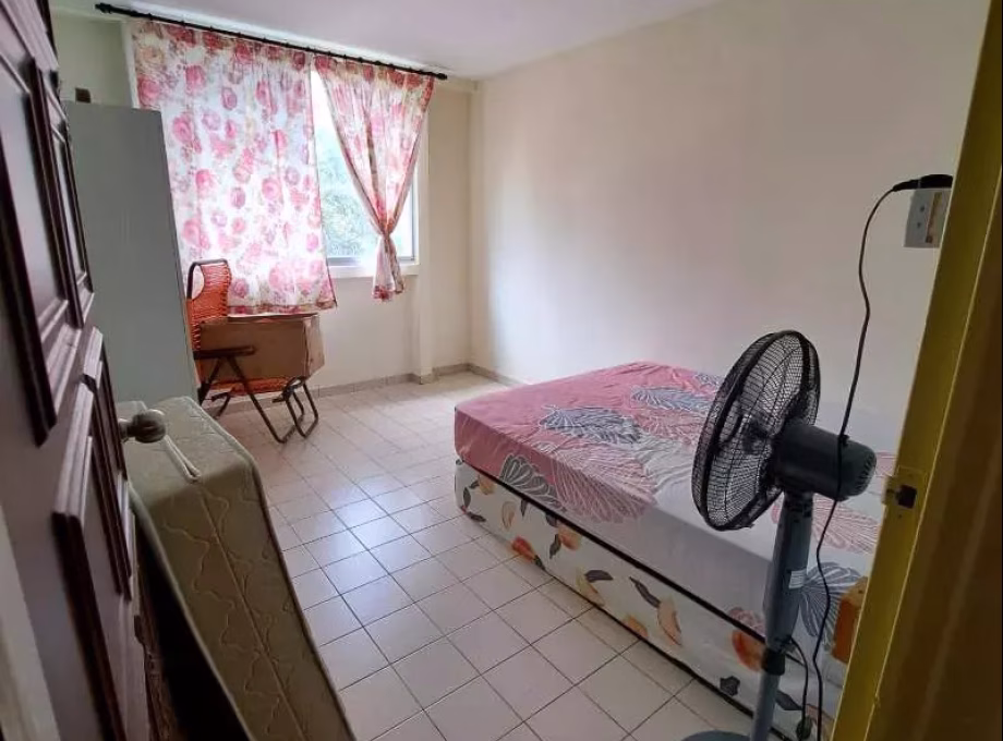 单间出租 • 中央集水区 • 231 Serangoon Avenue 3 • S$1300 • 3房(2臥室) • 主人房 照片