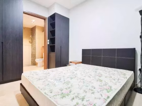 整套出租 • 纽顿 •  Cradels • S$2999 • 共管公寓 • 441ft² / 40m² 照片