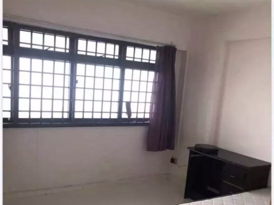 单间出租 • 三巴旺 • 896B Woodlands Drive 50 • S$900 • 4房(3臥室) • 普通房 照片