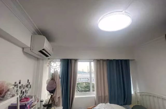 单间出租 • 金文泰 • 101 Spottiswoode Park Road • S$1500 • 5房(4臥室) • 普通房