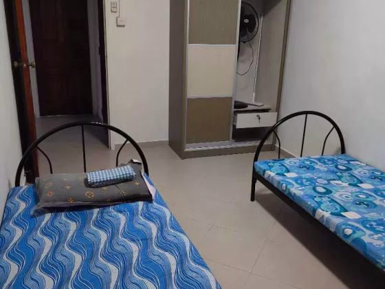 单间出租 • 西部集水区 • 347 Tampines Street 33 • S$500 • 3房(2臥室) • 床位出租 照片