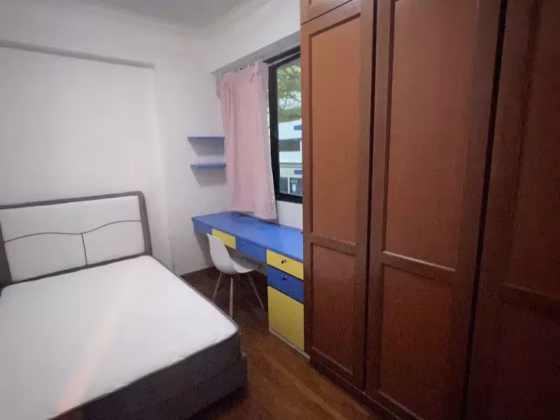 单间出租 • 西部集水区 •  Simei Green Condominium • S$600 • 共管公寓 • 佣人房 照片