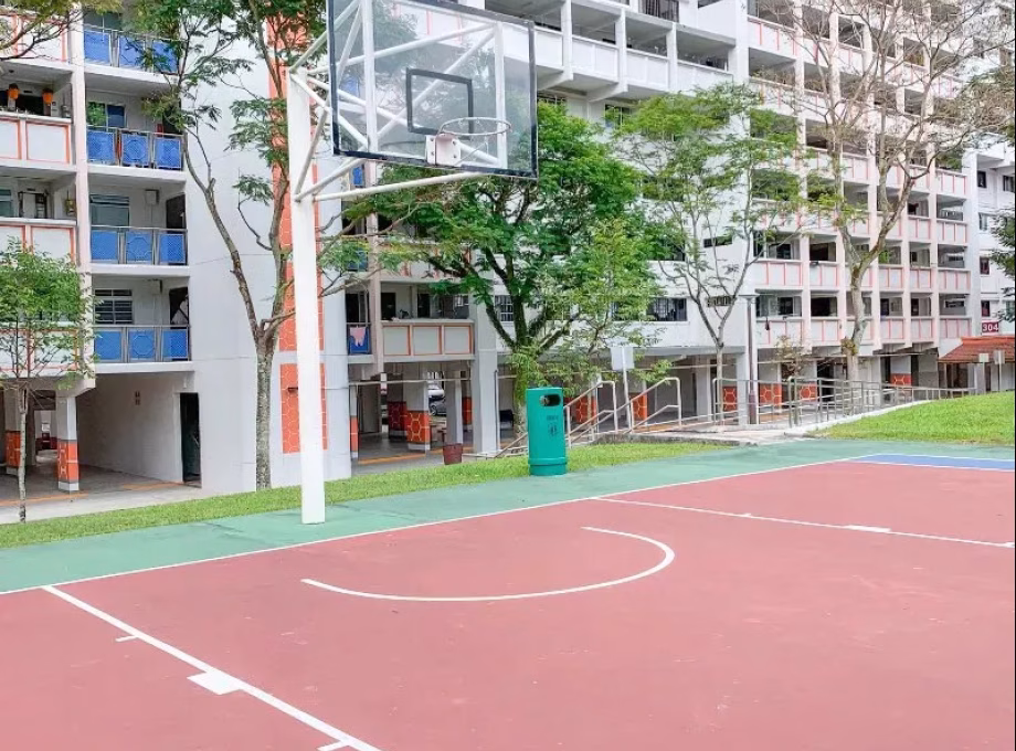 单间出租 • 武吉巴督 • 304 Bukit Batok Street 31 • S$1300 • 3房(2臥室) • 主人房 照片