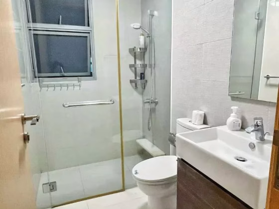 整套出租 • 樟宜 •  Prive • S$4250 • 共管公寓 • 1055ft² / 98m² 照片