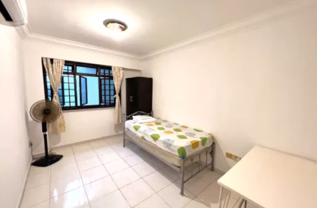 单间出租 • 碧山 • 309D Anchorvale Road • S$850 • 3房(2臥室) • 普通房