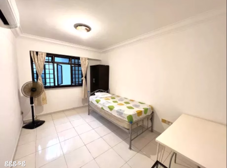 单间出租 • 碧山 • 309D Anchorvale Road • S$850 • 3房(2臥室) • 普通房 照片