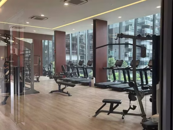 整套出租 • 市中心 •  Jadescape • S$2800 • 共管公寓 • 528ft² / 49m² 照片