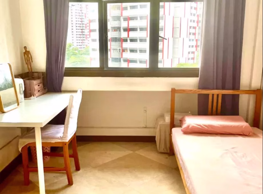 单间出租 • 巴耶利峇 • 270 Toh Guan Road • S$900 • 执行组屋 • 普通房 照片