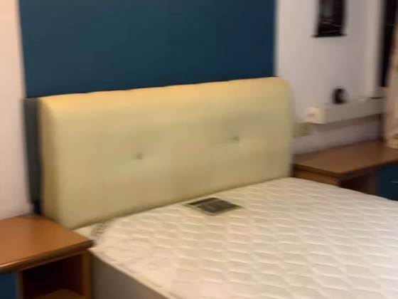 单间出租 • 巴耶利峇 • 284 Toh Guan Road • S$1000 • 5房(4臥室) • 普通房 照片