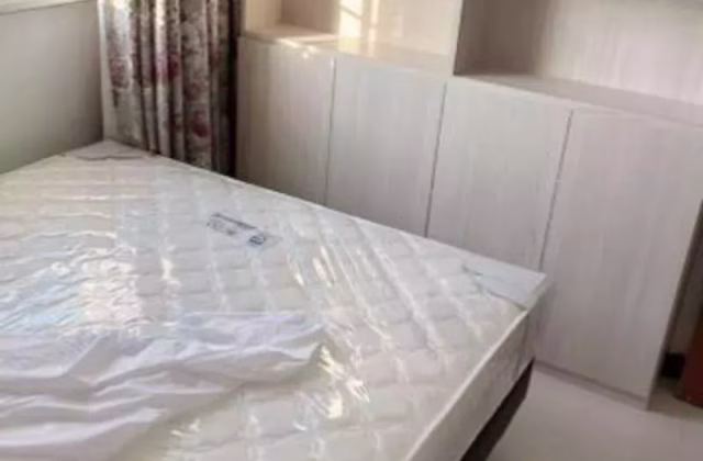 单间出租 • 林厝港 • 561A Jurong West Street 42 • S$900 • 3房(2臥室) • 普通房