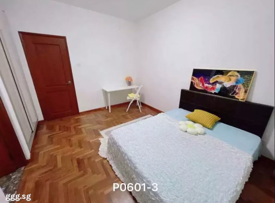 单间出租 • 蔡厝港 •  Pepys Hill Condo • S$1700 • 共管公寓 • 普通房 照片