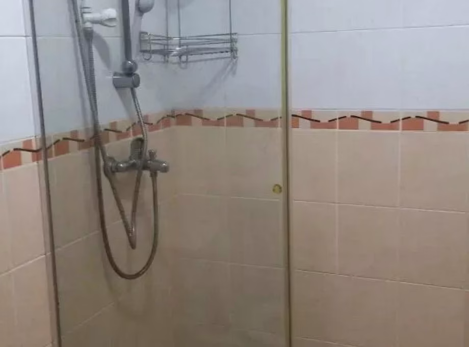 单间出租 • 三巴旺 • 834 Woodlands Street 83 • S$400 • 3房(2臥室) • 床位出租 照片