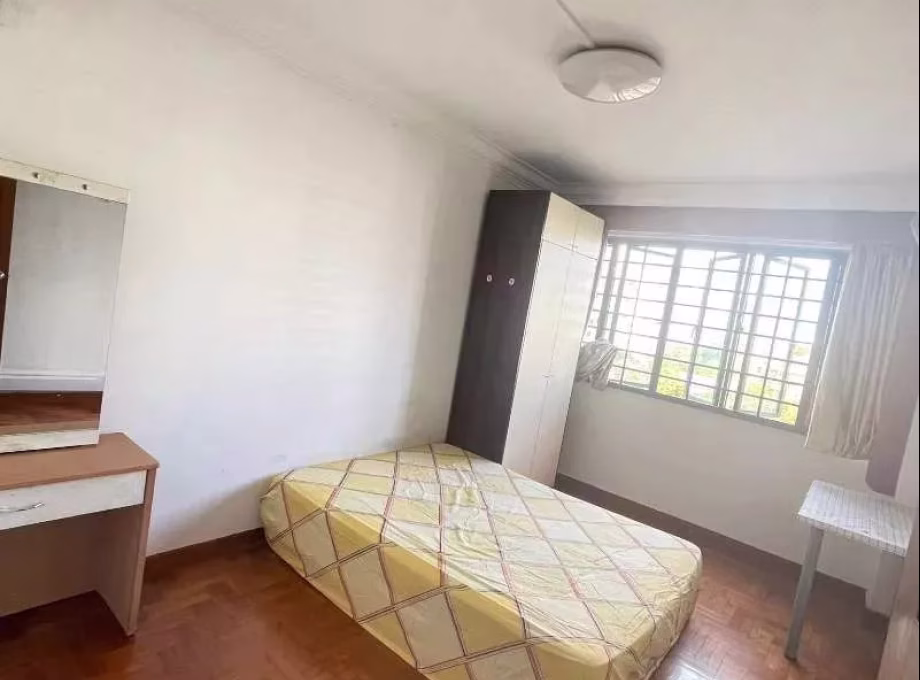 单间出租 • 宏茂桥 • 119 Pasir Ris Street 11 • S$1300 • 3房(2臥室) • 主人房 照片