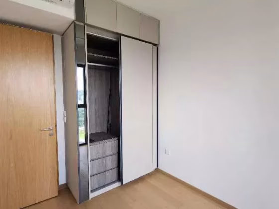 整套出租 • 武吉巴督 •  Midwood • S$3200 • 共管公寓 • 490ft² / 45m² 照片
