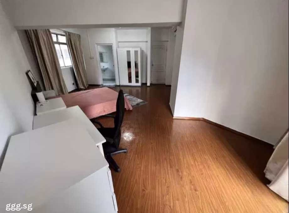 单间出租 • 武吉班让 •  Faber Crest • S$1550 • 住宅公寓 • 普通房 照片