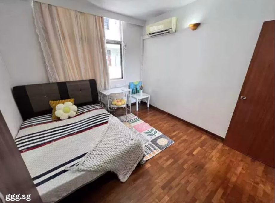 单间出租 • 诺维娜 •  Sherwood Towers • S$1650 • 住宅公寓 • 普通房 照片