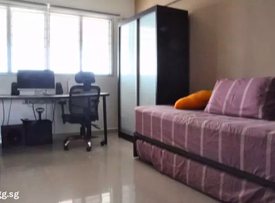 单间出租 • 林厝港 • 406 Jurong West Street 42 • S$800 • 4房(3臥室) • 普通房 照片