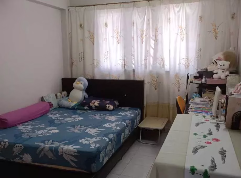 单间出租 • 梧槽 • 726 Yishun Street 71 • S$1100 • 4房(3臥室) • 普通房 照片
