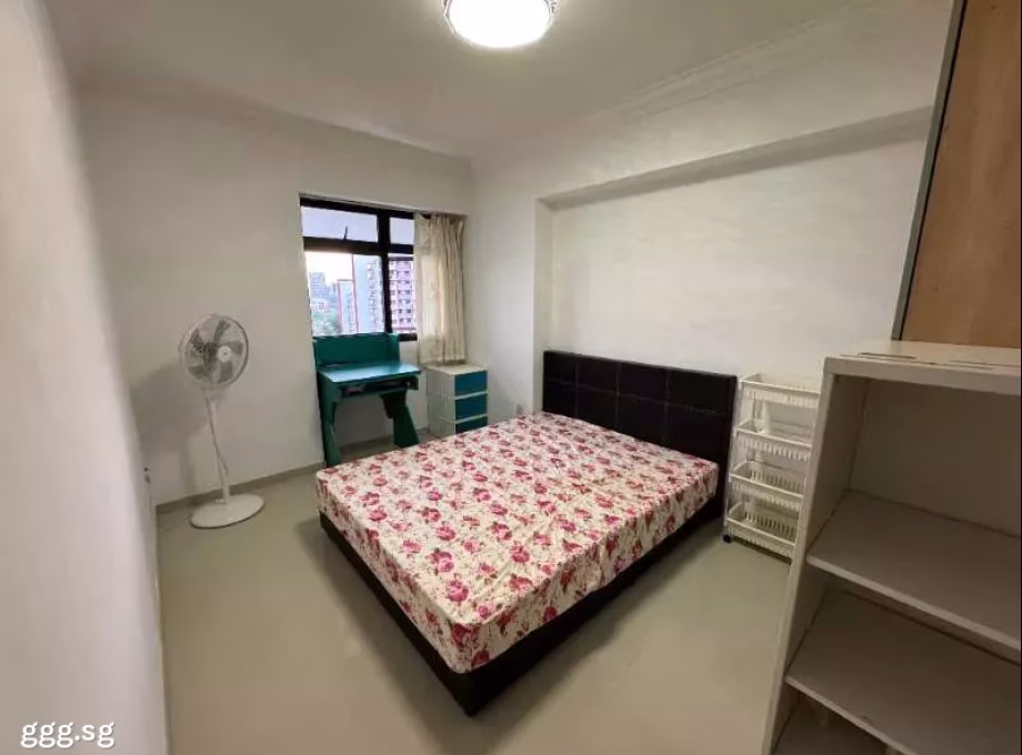单间出租 • 金文泰 • 27A Jalan Membina • S$1500 • 4房(3臥室) • 普通房 照片