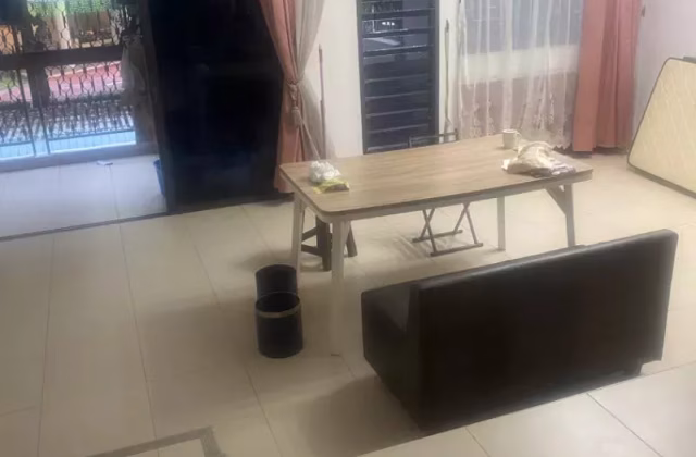 单间出租 • 林厝港 •  Lakepoint Condo • S$330 • 共管公寓 • 主人房