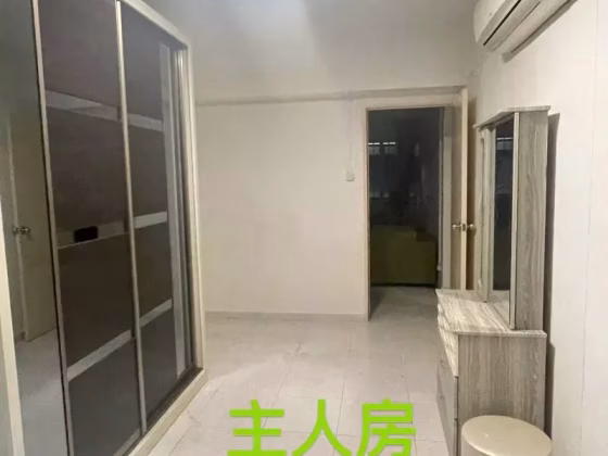 单间出租 • 三巴旺 • 895B Woodlands Drive 50 • S$1100 • 3房(2臥室) • 主人房 照片