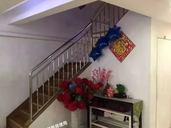 单间出租 • 林厝港 • 405 Jurong West Street 42 • S$1500 • 5房(4臥室) • 主人房 照片