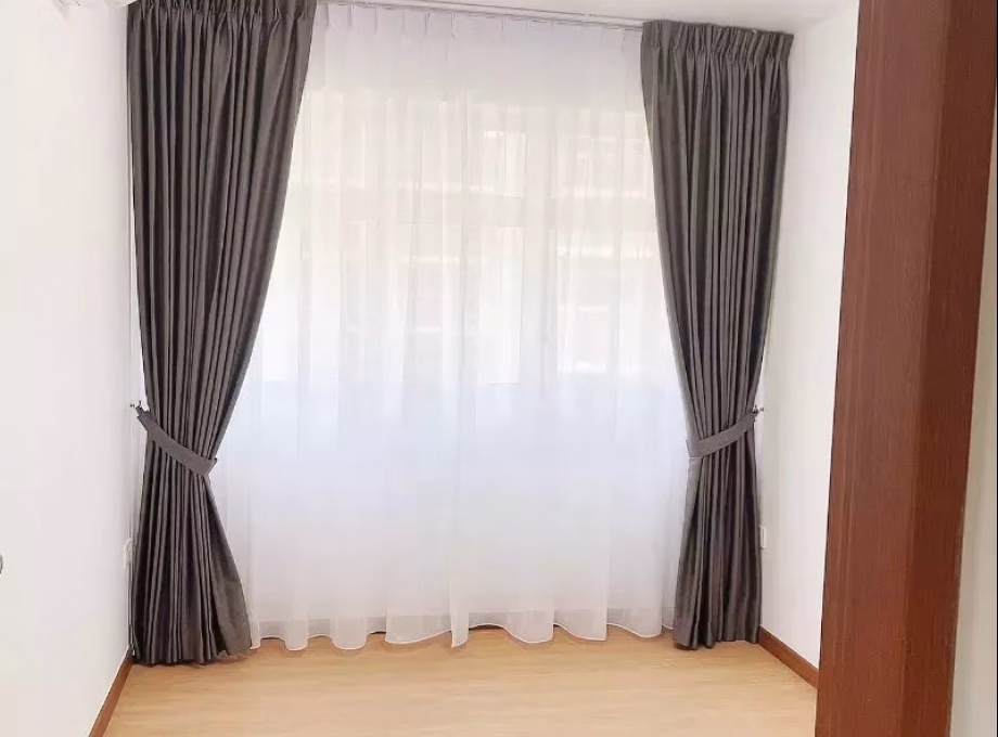 单间出租 • 林厝港 •  Boon Lay Drive • S$1800 • 3房(2臥室) • 普通房 照片
