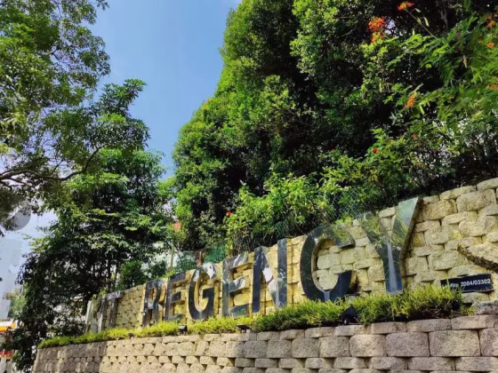 单间出租 • 诺维娜 •  Bukit Regency • S$500 • 共管公寓 • 床位出租 照片
