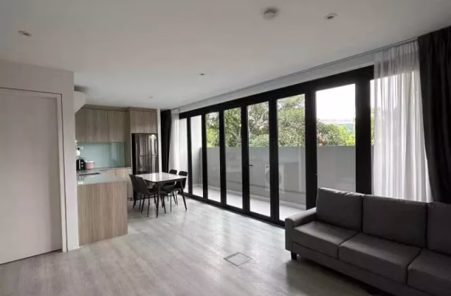 整套出租 • 南部群岛 •  Equity Heights • S$3750 • 共管公寓 • 580ft² / 53m²